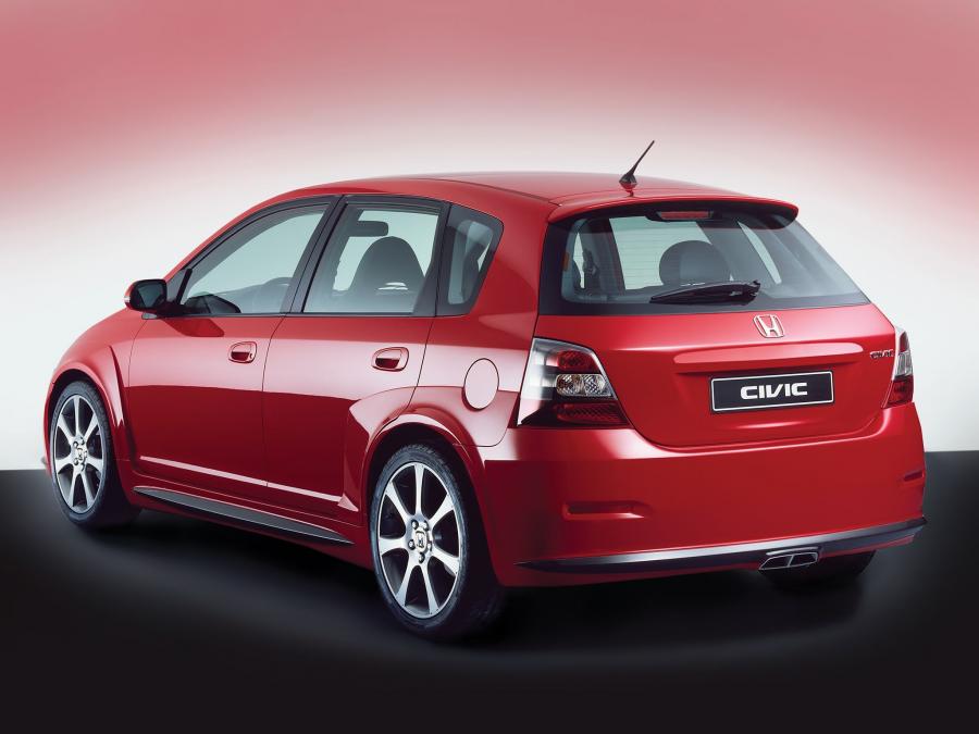  Honda Civic Study Model 2004 года  (фото 2 из 4)